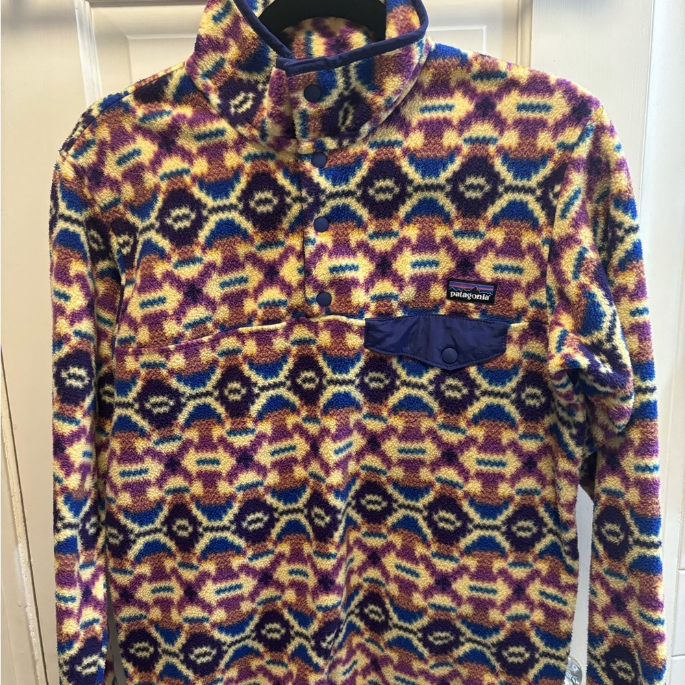 Patagonia fleece pullover
